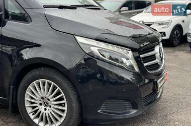Минивэн Mercedes-Benz V-Class 2018 в 