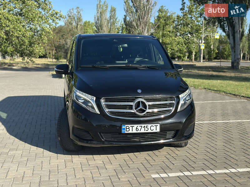 Мінівен Mercedes-Benz V-Class 2015 в Херсоні фото 4 Мінівен Mercedes-Benz V-Class 2015 в Херсоні