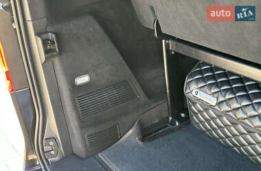 Минивэн Mercedes-Benz V-Class 2015 в  фото 41 Минивэн Mercedes-Benz V-Class 2015 в