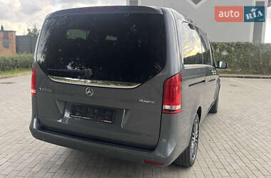 Минивэн Mercedes-Benz V-Class 2017 в 