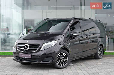 Минивэн Mercedes-Benz V-Class 2016 в Львове