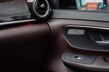 Мінівен Mercedes-Benz V-Class 2016 в 