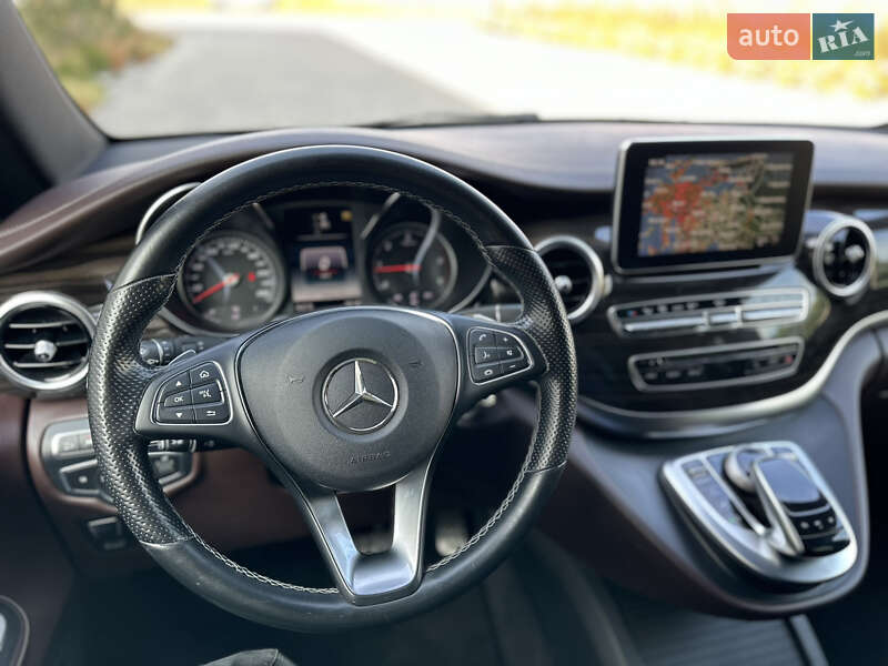Минивэн Mercedes-Benz V-Class 2018 в Луцке