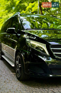 Минивэн Mercedes-Benz V-Class 2018 в 