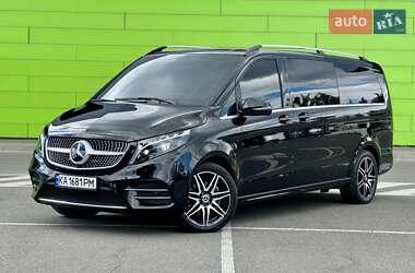 Минивэн Mercedes-Benz V-Class 2023 в 