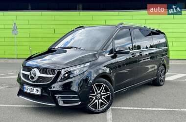 Минивэн Mercedes-Benz V-Class 2023 в 
