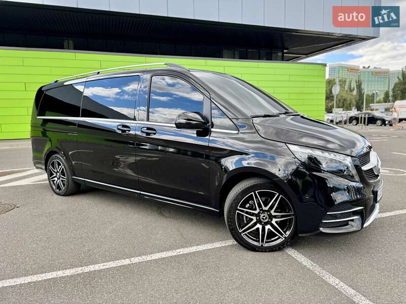 Мінівен Mercedes-Benz V-Class 2023 в Києві