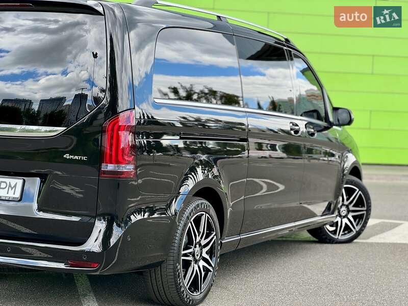 Мінівен Mercedes-Benz V-Class 2023 в Києві