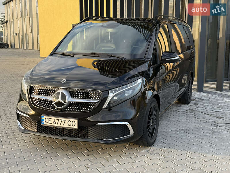 Минивэн Mercedes-Benz V-Class 2014 в 