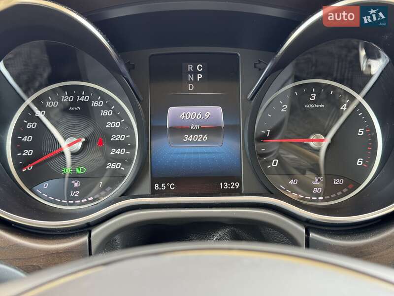 Минивэн Mercedes-Benz V-Class 2023 в Черновцах