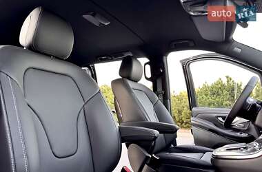 Мінівен Mercedes-Benz V-Class 2024 в  фото 33 Мінівен Mercedes-Benz V-Class 2024 в