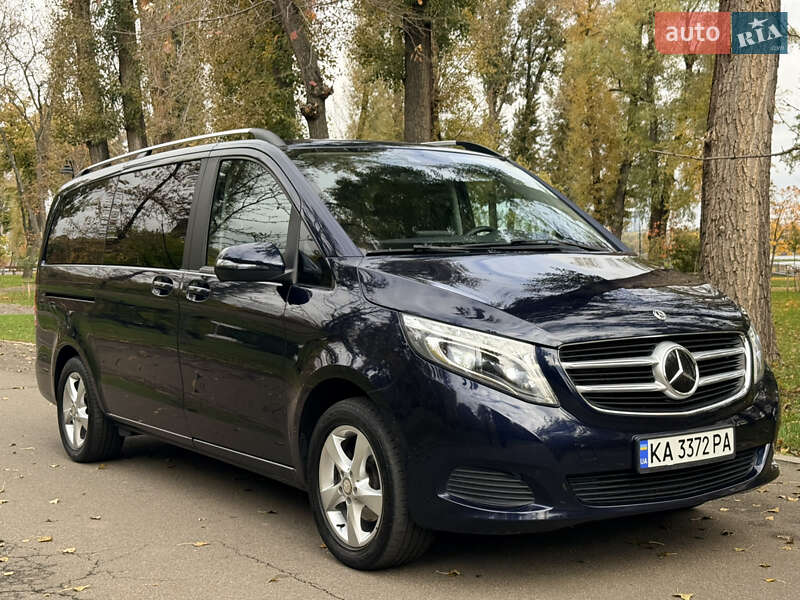 Минивэн Mercedes-Benz V-Class 2017 в Киеве