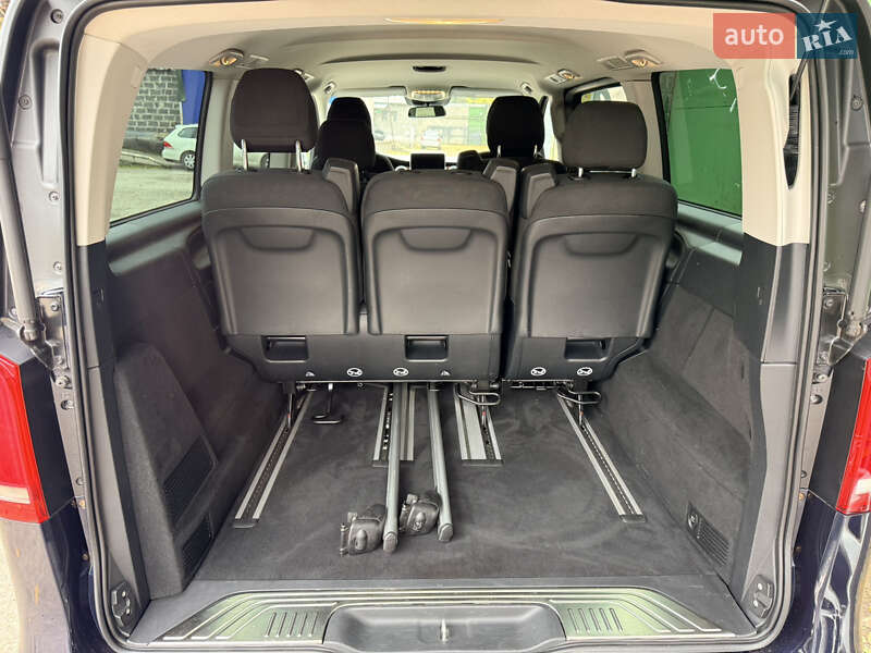 Минивэн Mercedes-Benz V-Class 2017 в Киеве
