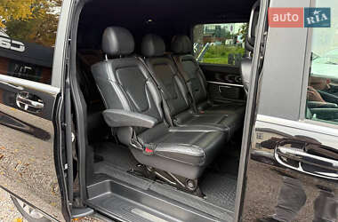 Мінівен Mercedes-Benz V-Class 2015 в  фото 32 Мінівен Mercedes-Benz V-Class 2015 в