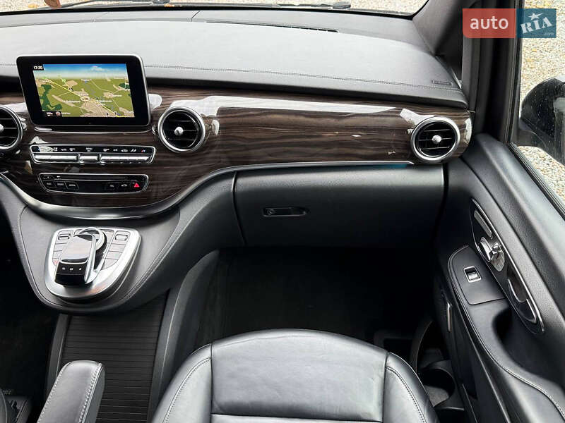 Минивэн Mercedes-Benz V-Class 2015 в Стрые фото 41 Минивэн Mercedes-Benz V-Class 2015 в Стрые