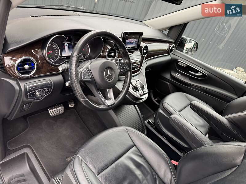 Минивэн Mercedes-Benz V-Class 2018 в Киеве