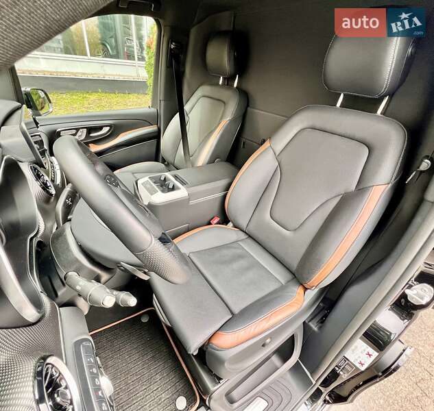 Мінівен Mercedes-Benz V-Class 2023 в Києві фото 21 Мінівен Mercedes-Benz V-Class 2023 в Києві