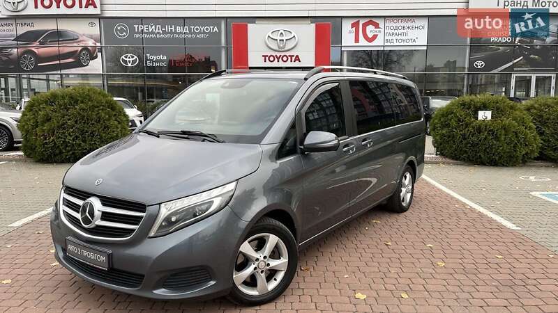 Mercedes-Benz V-Class 2017 Mercedes-Benz V-Class 2017