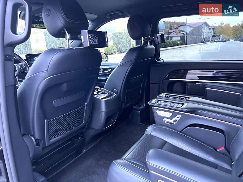 Мінівен Mercedes-Benz V-Class 2021 в Дніпрі
