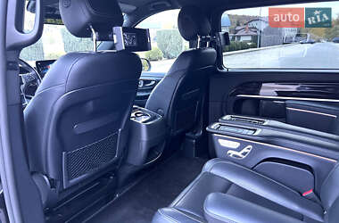 Минивэн Mercedes-Benz V-Class 2021 в  фото 36 Минивэн Mercedes-Benz V-Class 2021 в