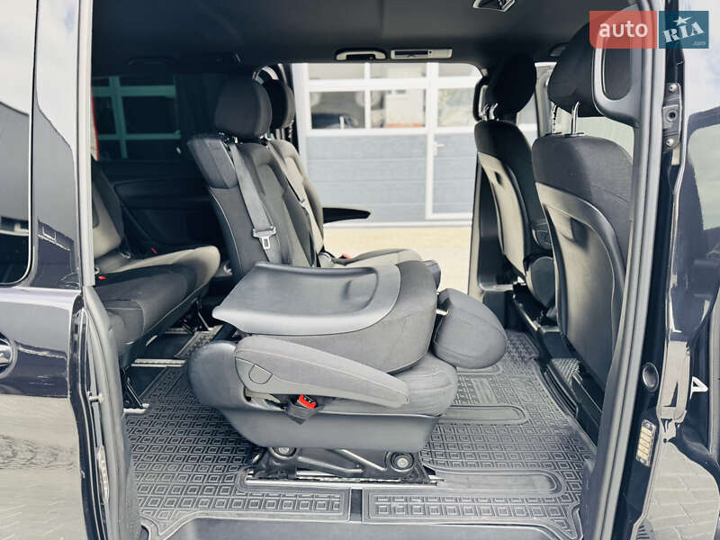 Мінівен Mercedes-Benz V-Class 2016 в Мукачевому фото 32 Мінівен Mercedes-Benz V-Class 2016 в Мукачевому
