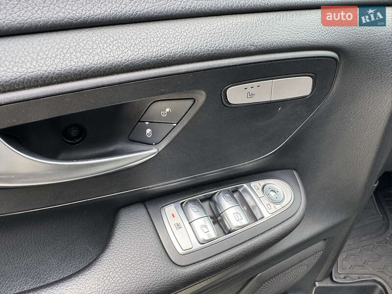 Мінівен Mercedes-Benz V-Class 2016 в Мукачевому фото 39 Мінівен Mercedes-Benz V-Class 2016 в Мукачевому