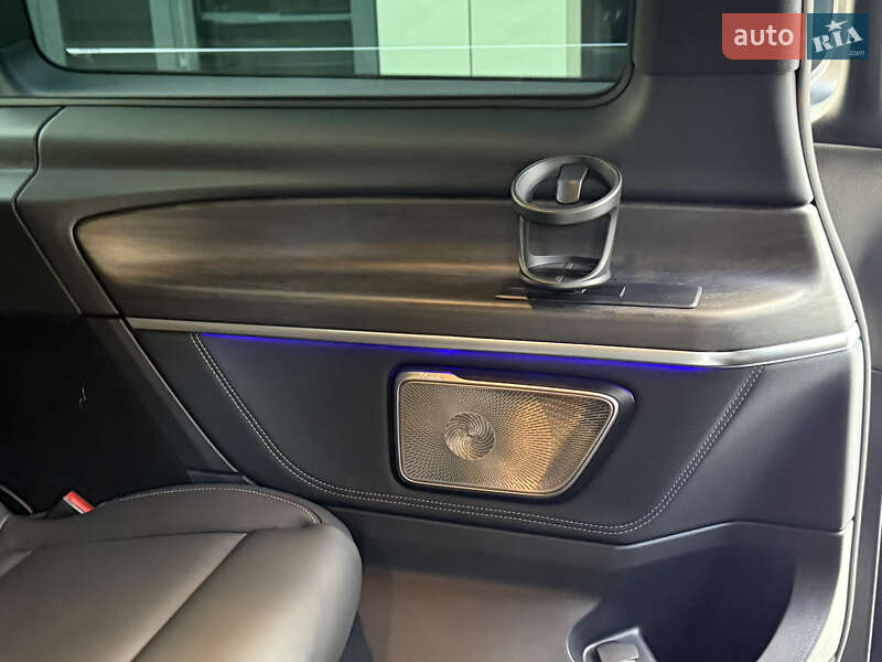 Минивэн Mercedes-Benz V-Class 2025 в Киеве фото 56 Минивэн Mercedes-Benz V-Class 2025 в Киеве