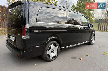 Минивэн Mercedes-Benz V-Class 2025 в Киеве