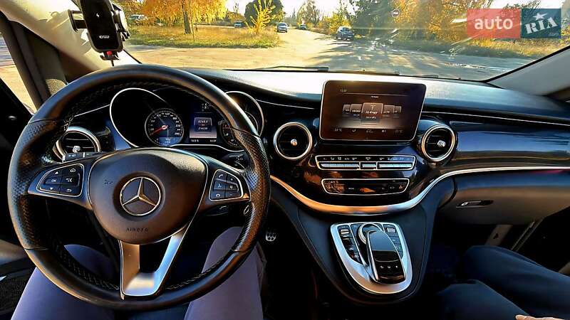 Мінівен Mercedes-Benz V-Class 2015 в Кропивницькому