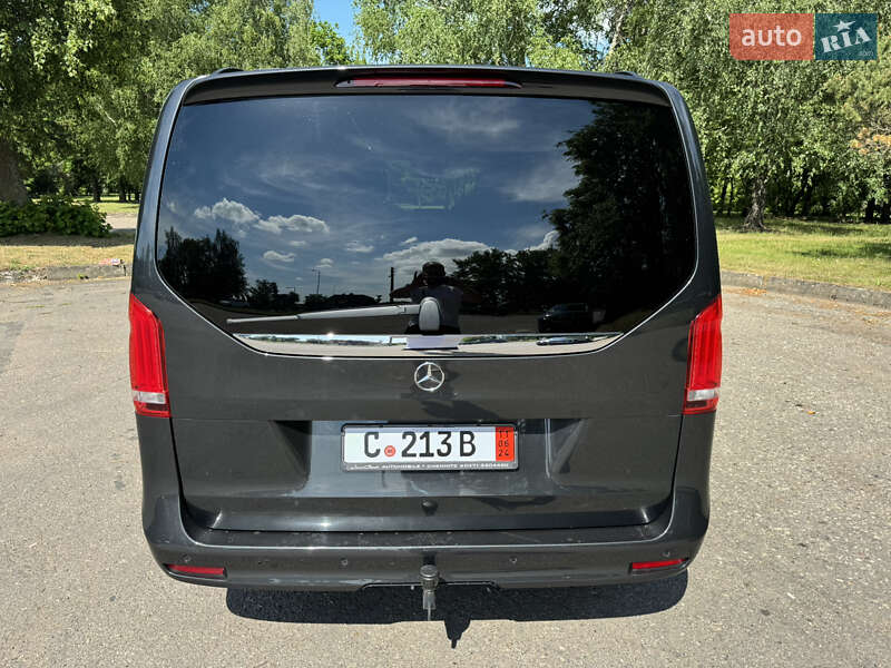 Минивэн Mercedes-Benz V-Class 2021 в Бродах