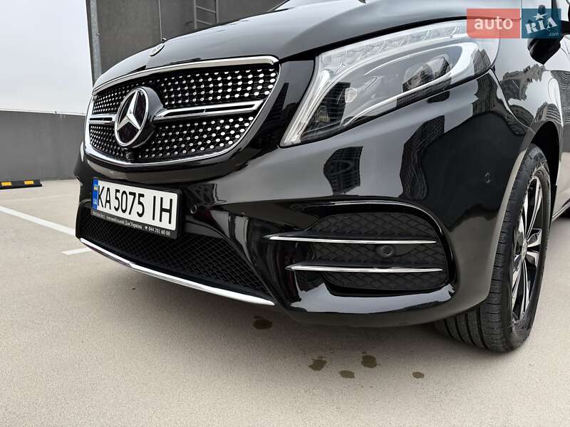 Минивэн Mercedes-Benz V-Class 2021 в Киеве