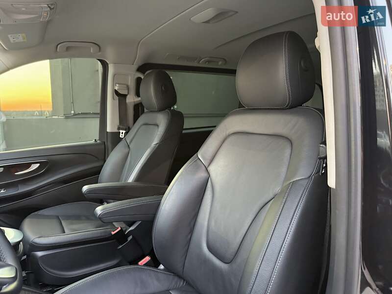 Минивэн Mercedes-Benz V-Class 2021 в Киеве