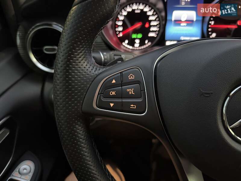 Минивэн Mercedes-Benz V-Class 2021 в Киеве