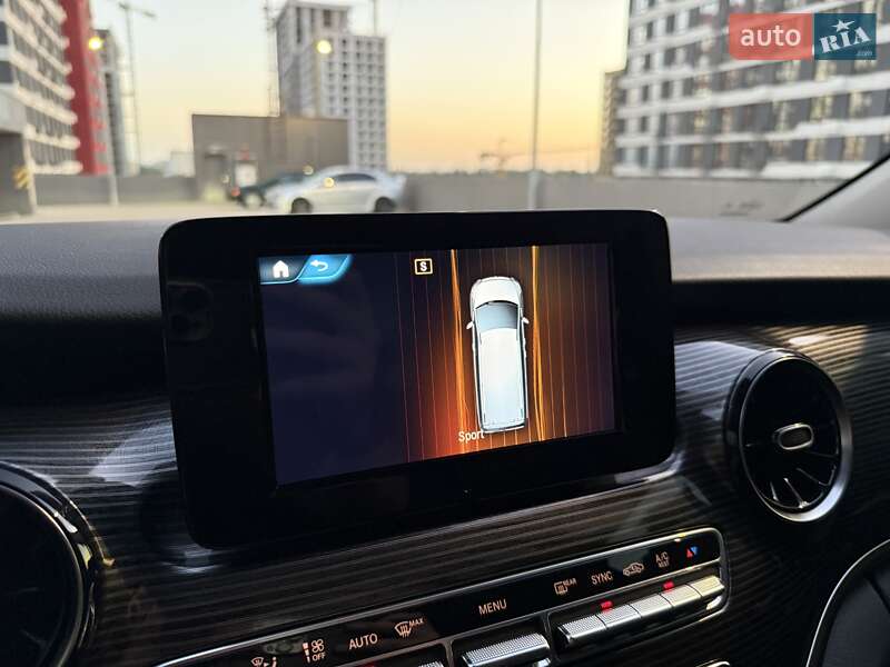 Минивэн Mercedes-Benz V-Class 2021 в Киеве