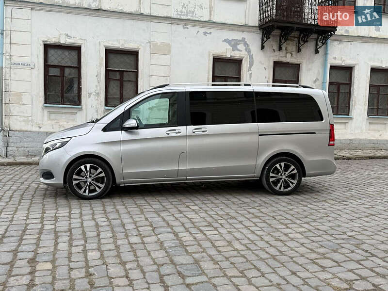 Мінівен Mercedes-Benz V-Class 2016 в Кам'янець-Подільському фото 15 Мінівен Mercedes-Benz V-Class 2016 в Кам'янець-Подільському