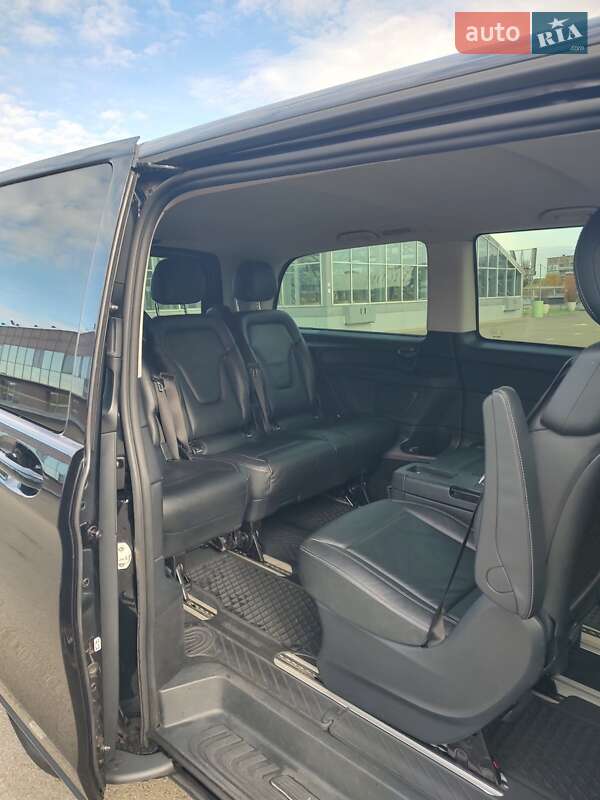 Минивэн Mercedes-Benz V-Class 2018 в Киеве фото 7 Минивэн Mercedes-Benz V-Class 2018 в Киеве