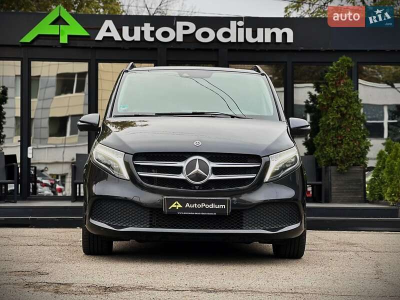 Мінівен Mercedes-Benz V-Class 2019 в Києві фото 2 Мінівен Mercedes-Benz V-Class 2019 в Києві