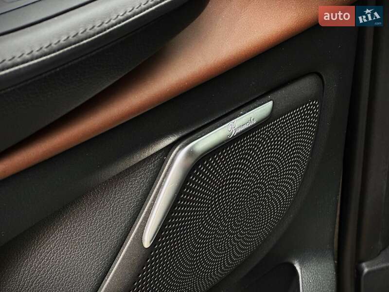 Мінівен Mercedes-Benz V-Class 2019 в Києві фото 26 Мінівен Mercedes-Benz V-Class 2019 в Києві