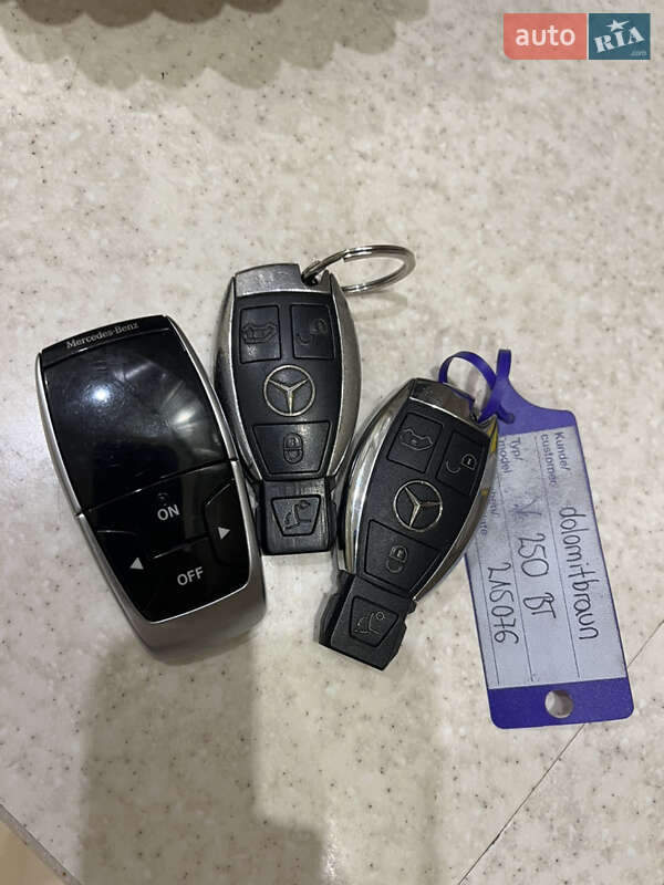 Мінівен Mercedes-Benz V-Class 2016 в Чернівцях фото 13 Мінівен Mercedes-Benz V-Class 2016 в Чернівцях