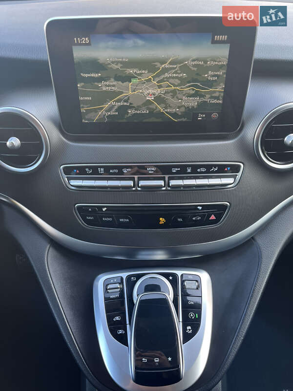 Мінівен Mercedes-Benz V-Class 2016 в Чернівцях фото 27 Мінівен Mercedes-Benz V-Class 2016 в Чернівцях
