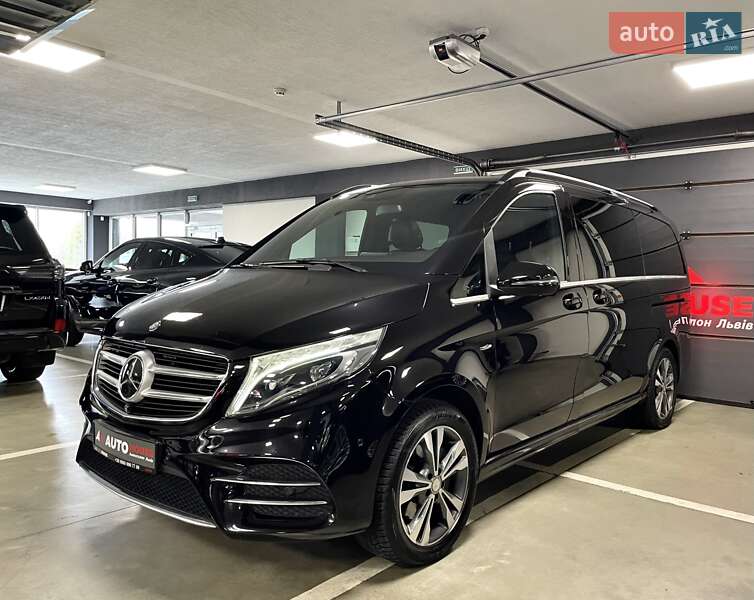 Мінівен Mercedes-Benz V-Class 2016 в Львові фото 4 Мінівен Mercedes-Benz V-Class 2016 в Львові
