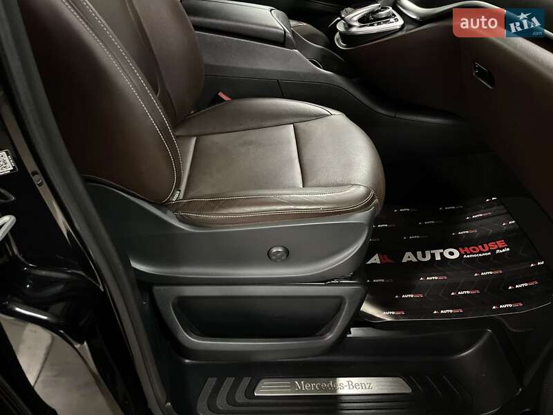 Мінівен Mercedes-Benz V-Class 2016 в Львові фото 37 Мінівен Mercedes-Benz V-Class 2016 в Львові
