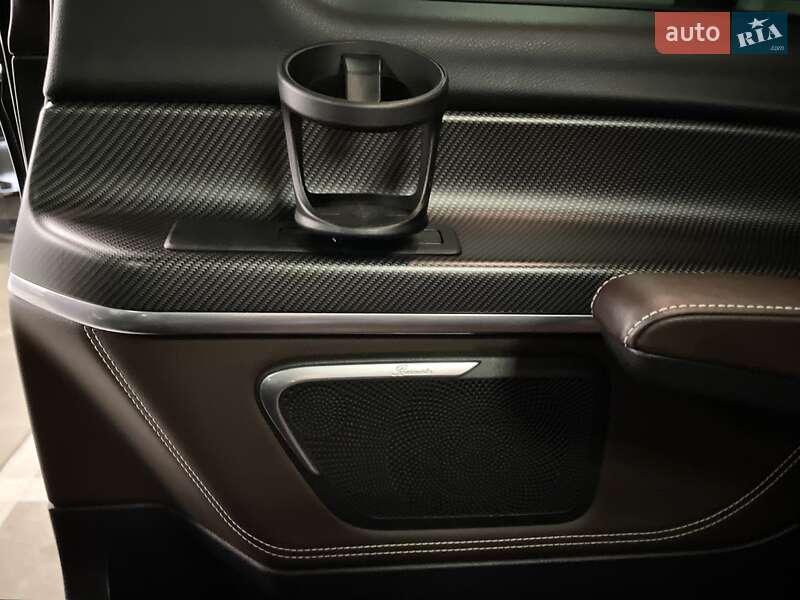 Мінівен Mercedes-Benz V-Class 2016 в Львові фото 46 Мінівен Mercedes-Benz V-Class 2016 в Львові