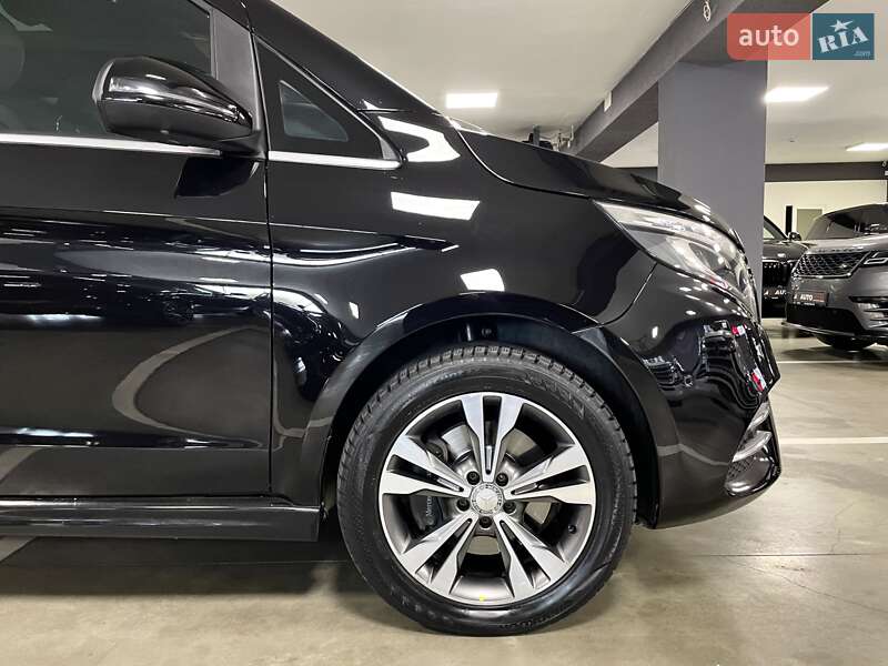 Мінівен Mercedes-Benz V-Class 2016 в Львові фото 73 Мінівен Mercedes-Benz V-Class 2016 в Львові