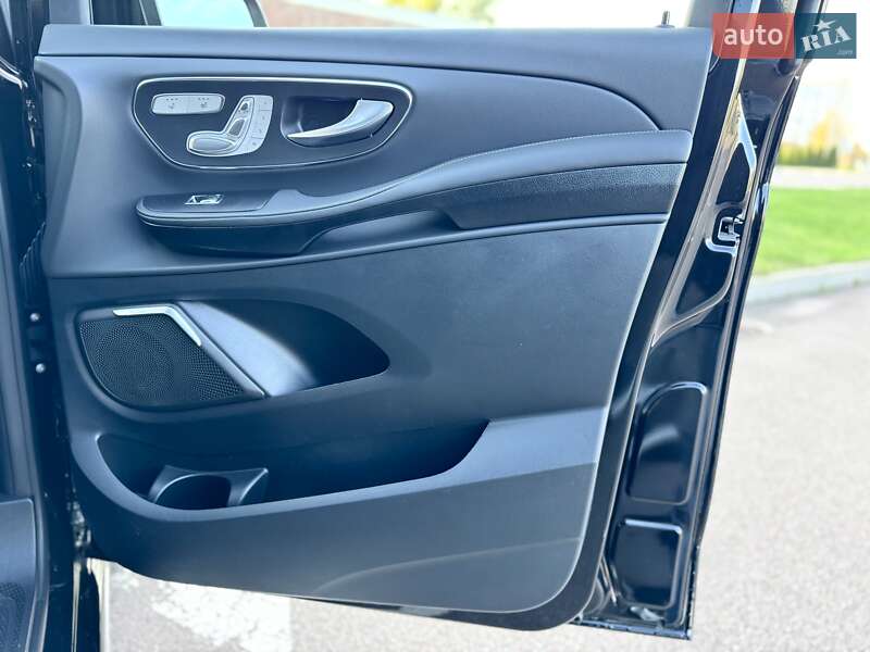 Мінівен Mercedes-Benz V-Class 2025 в Києві
