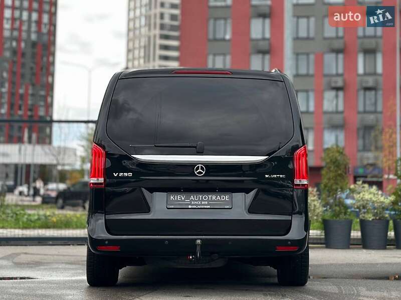 Мінівен Mercedes-Benz V-Class 2014 в Києві