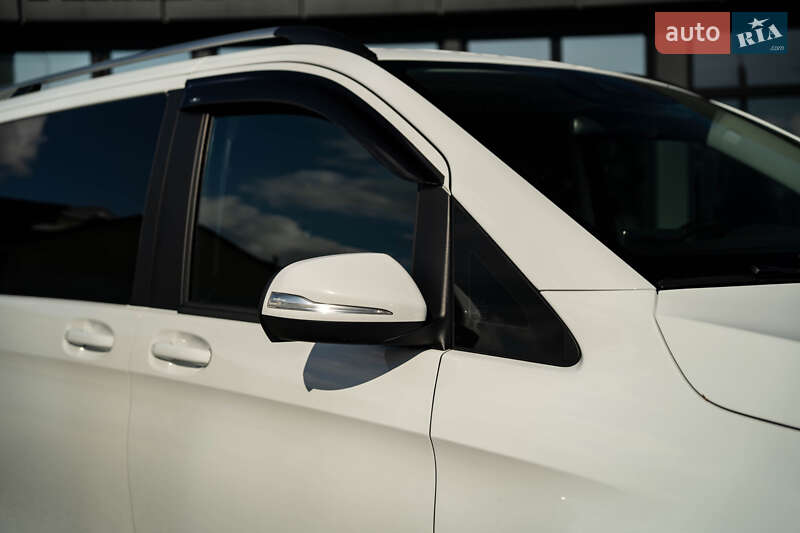 Минивэн Mercedes-Benz V-Class 2015 в Черновцах