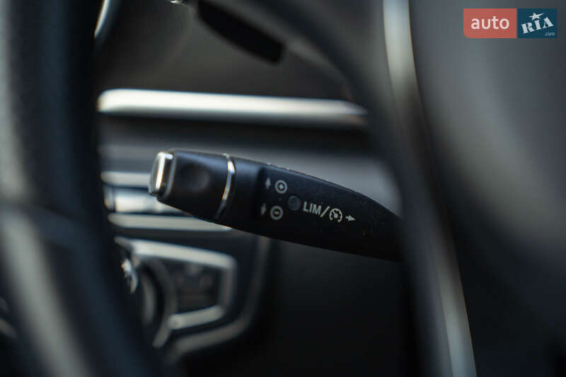 Минивэн Mercedes-Benz V-Class 2015 в Черновцах