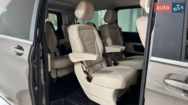 Минивэн Mercedes-Benz V-Class 2015 в Ужгороде