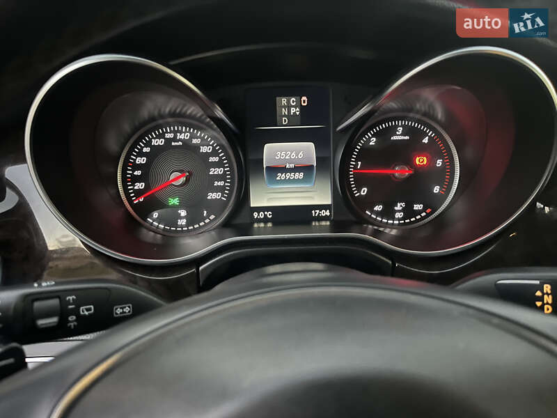 Минивэн Mercedes-Benz V-Class 2016 в Дунаевцах фото 15 Минивэн Mercedes-Benz V-Class 2016 в Дунаевцах